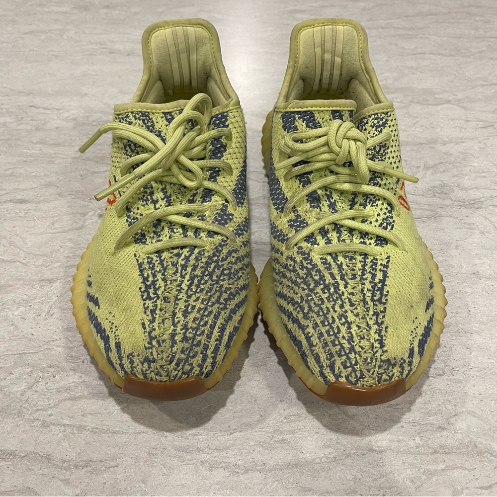 Yeezy Athletic Shoes men’s size 7 1/2